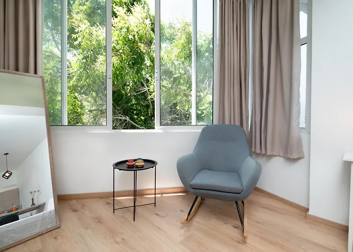 Gravity Downtown Scandi Rhodes City