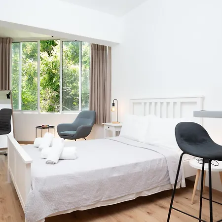 Gravity Downtown Scandi * Rhodes City